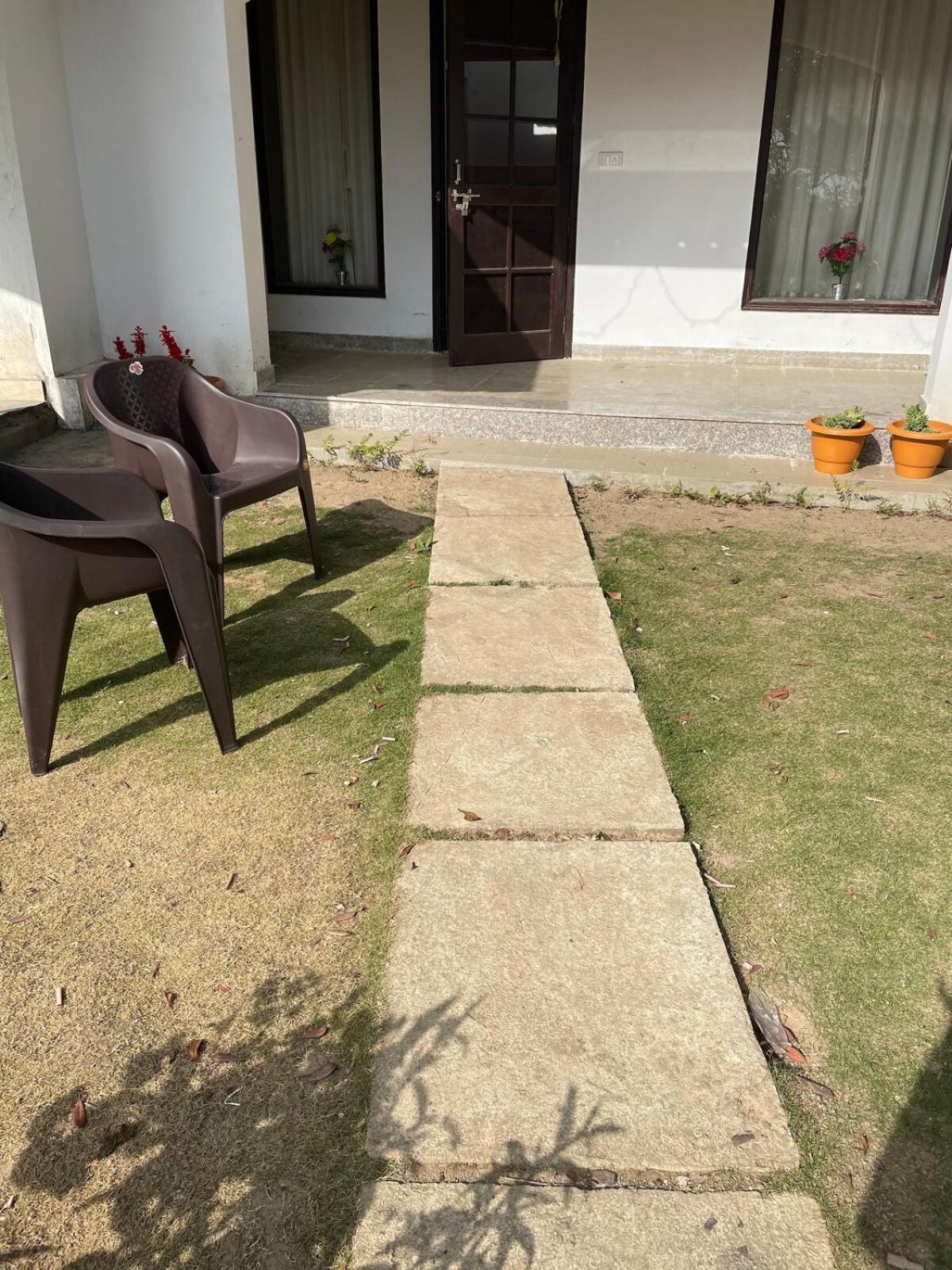 Kafal Tree Home Stay - Pet Friendly Bhowali Exteriör bild