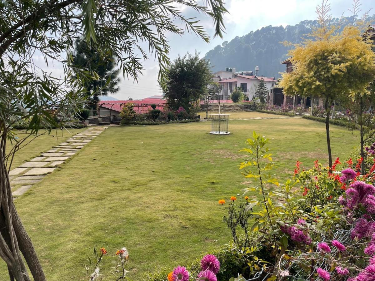 Kafal Tree Home Stay - Pet Friendly Bhowali Exteriör bild